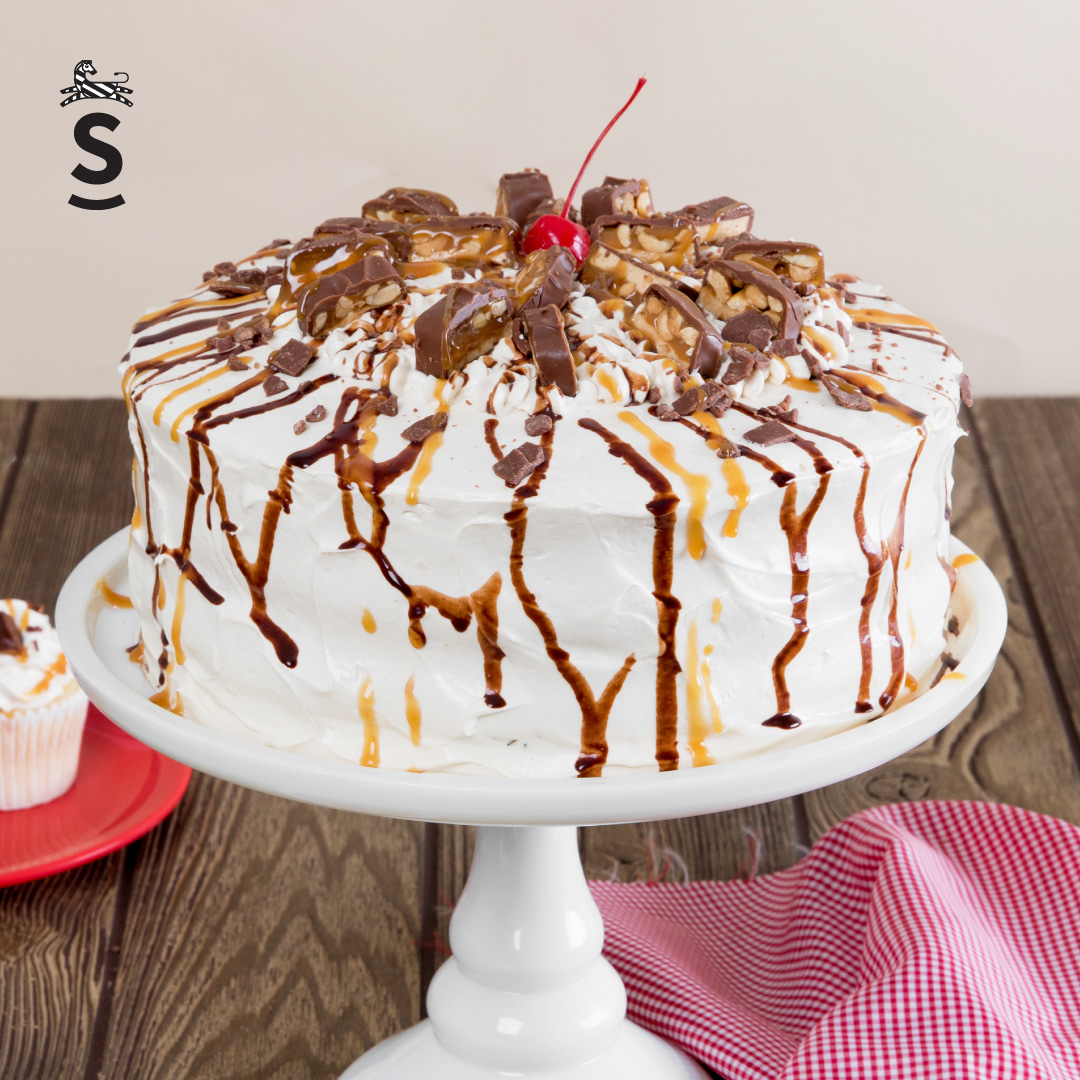 Suqiée Repostería - Pasteles - Cakes - Pastel de Snickers