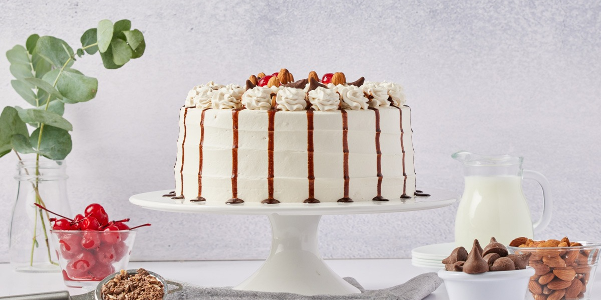 Pastel de Kisses con Almendras