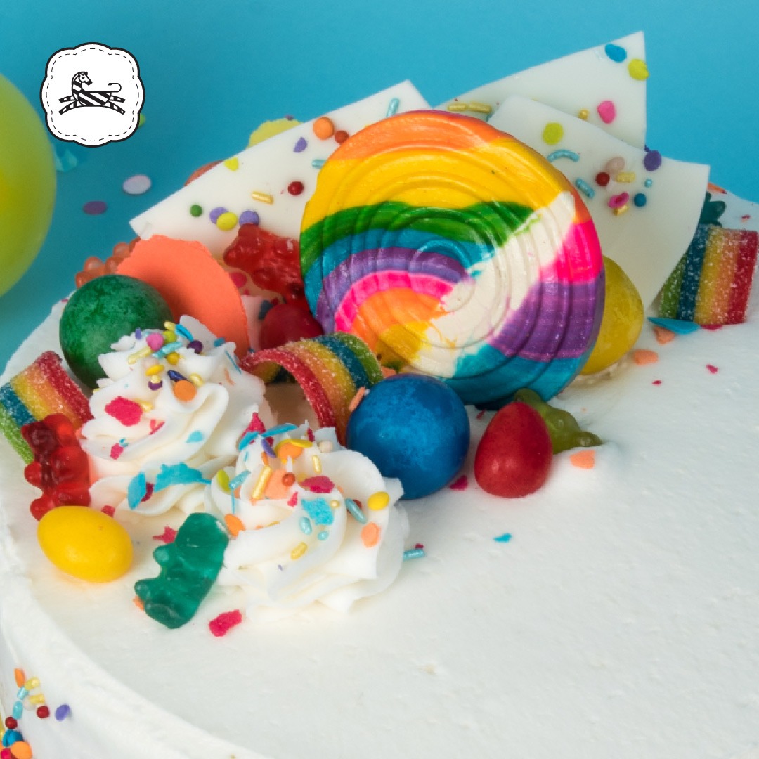 Suqiée Repostería - Pasteles del Día del Niño - 30 de Abril - Día del Niño – Pastel Candy Cake